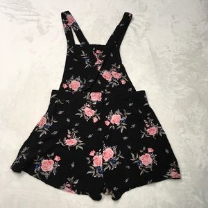 NWOT H&M Floral Overalls